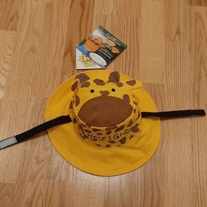 NWT Reversible Giraffe/Zebra UPF 50+ Sun Hat
